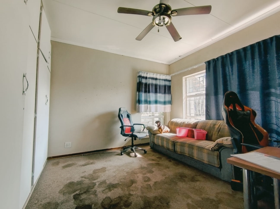 4 Bedroom Property for Sale in Wilkoppies North West